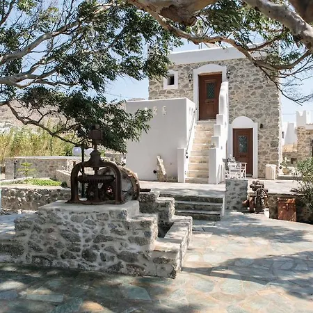 וילה Peratsi Stone Mansion